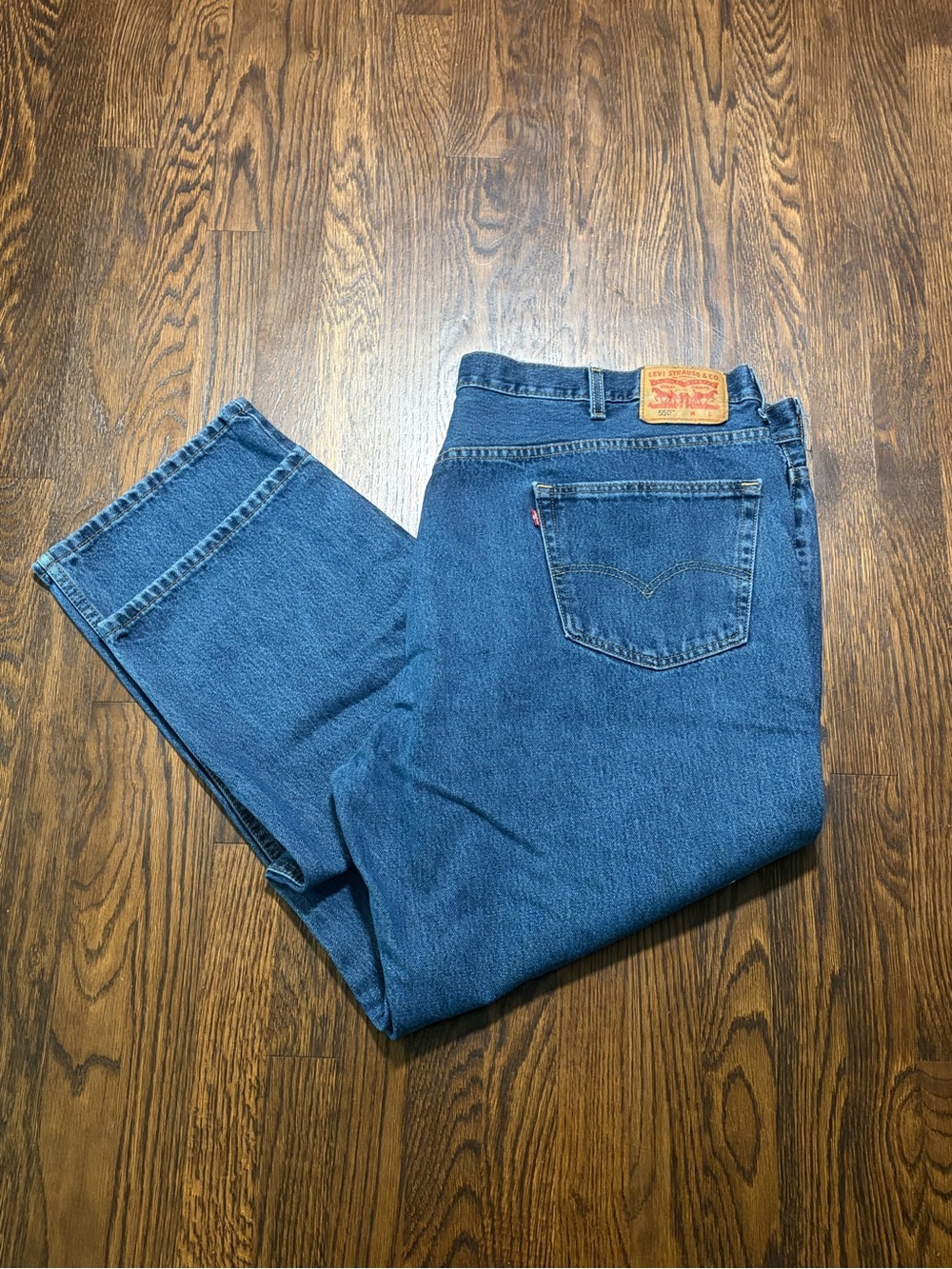 Levis Men's 550 Relaxed Fit Jeans - Medium Dark Wash Blue Denim Tag Size 50×32